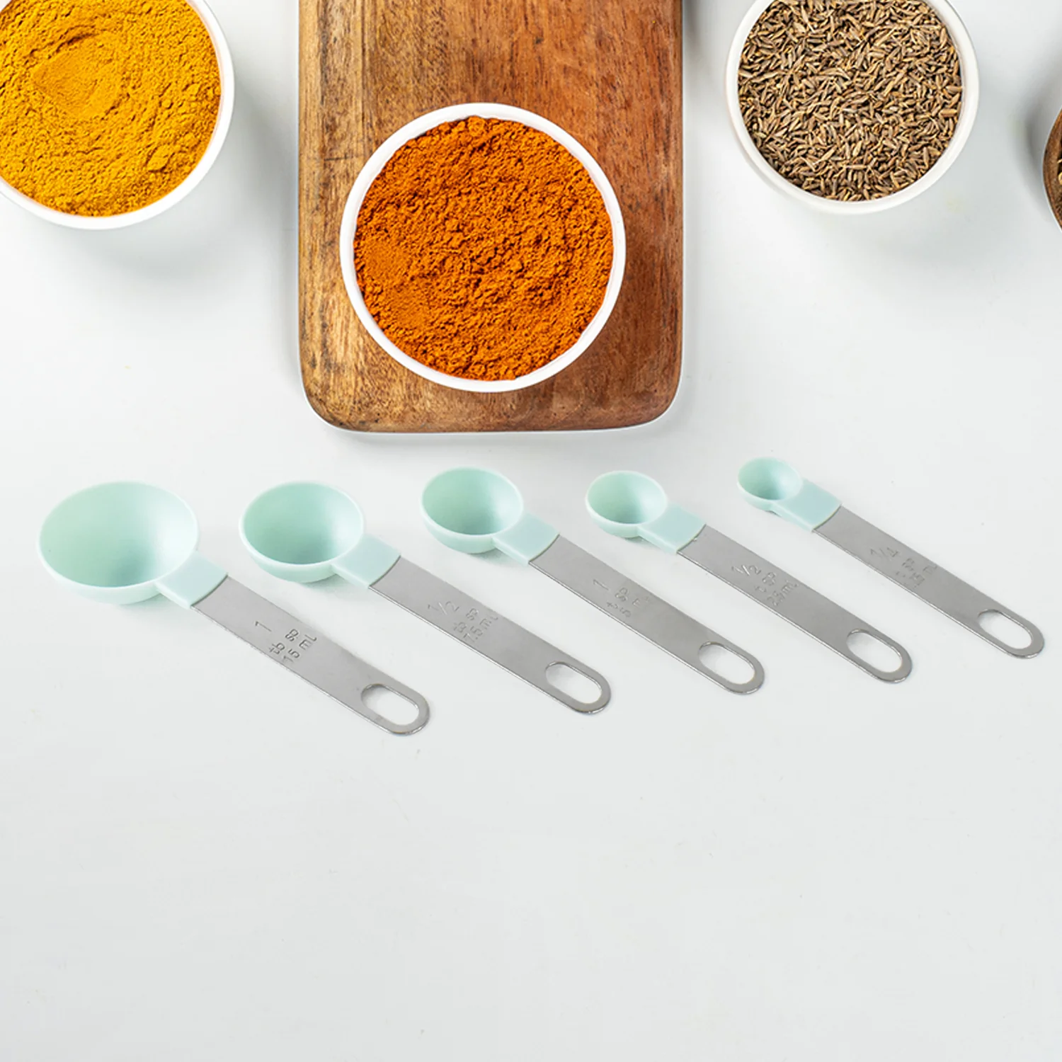 Stainless Steel and Plastics Measuring Spoon (Set of 5 Pc) - Image 7