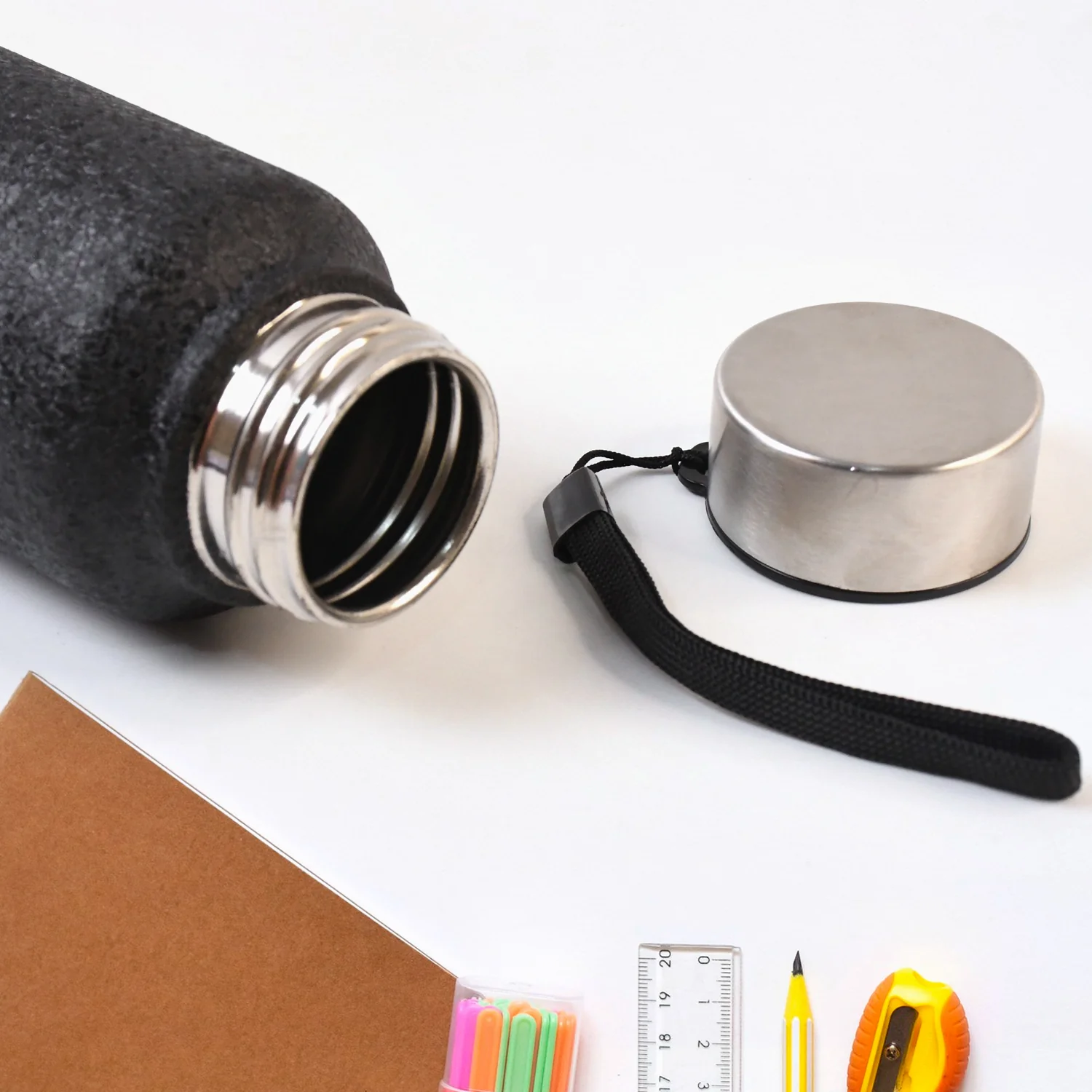 Stainless Steel Double Wall Vacuum-Insulated Drink Water Bottle (1000 ML / Mix Color) - Image 6