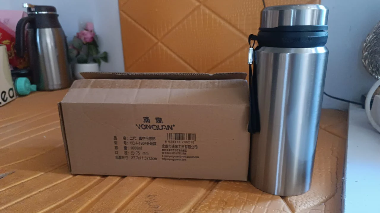 Stainless Steel insulated Vacuum Water Bottle (1000ml) - Image 8