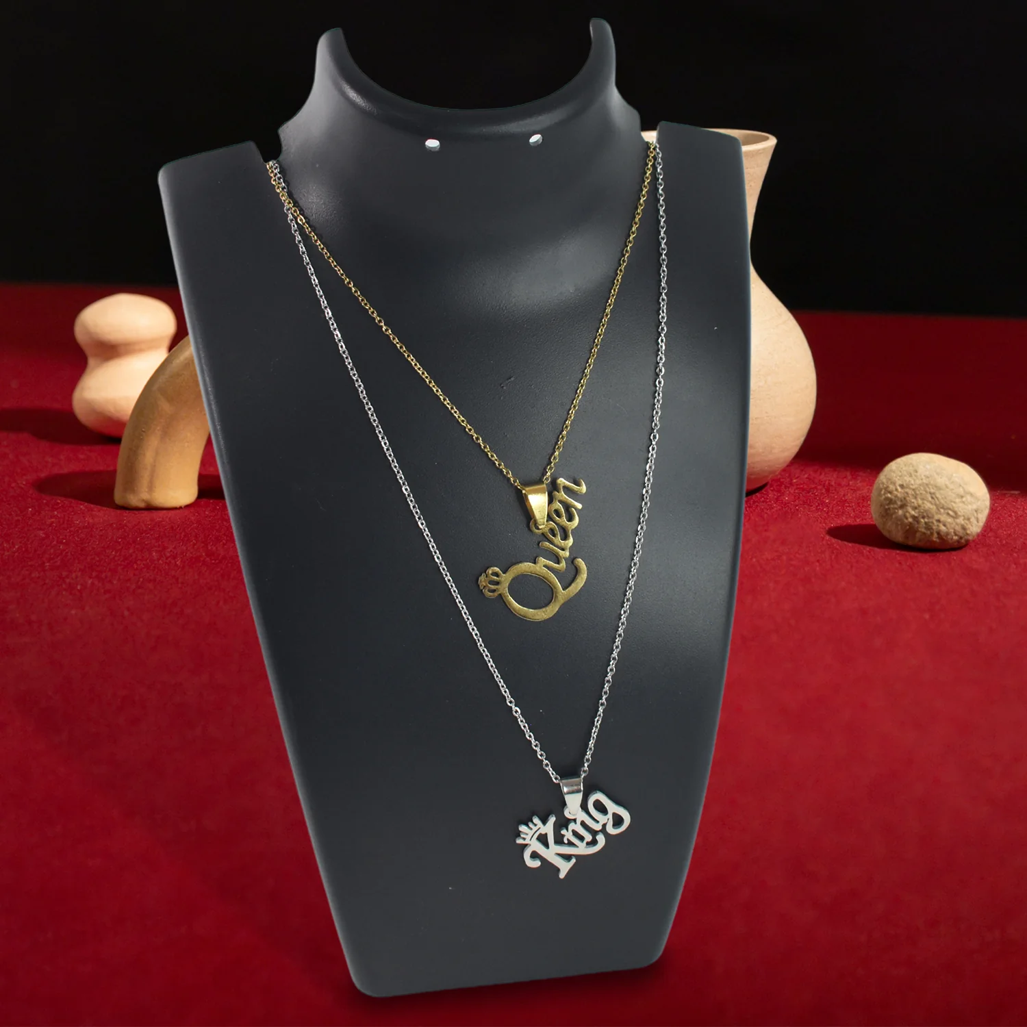 Stainless Steel KING and QUEEN pendant for men - Image 5