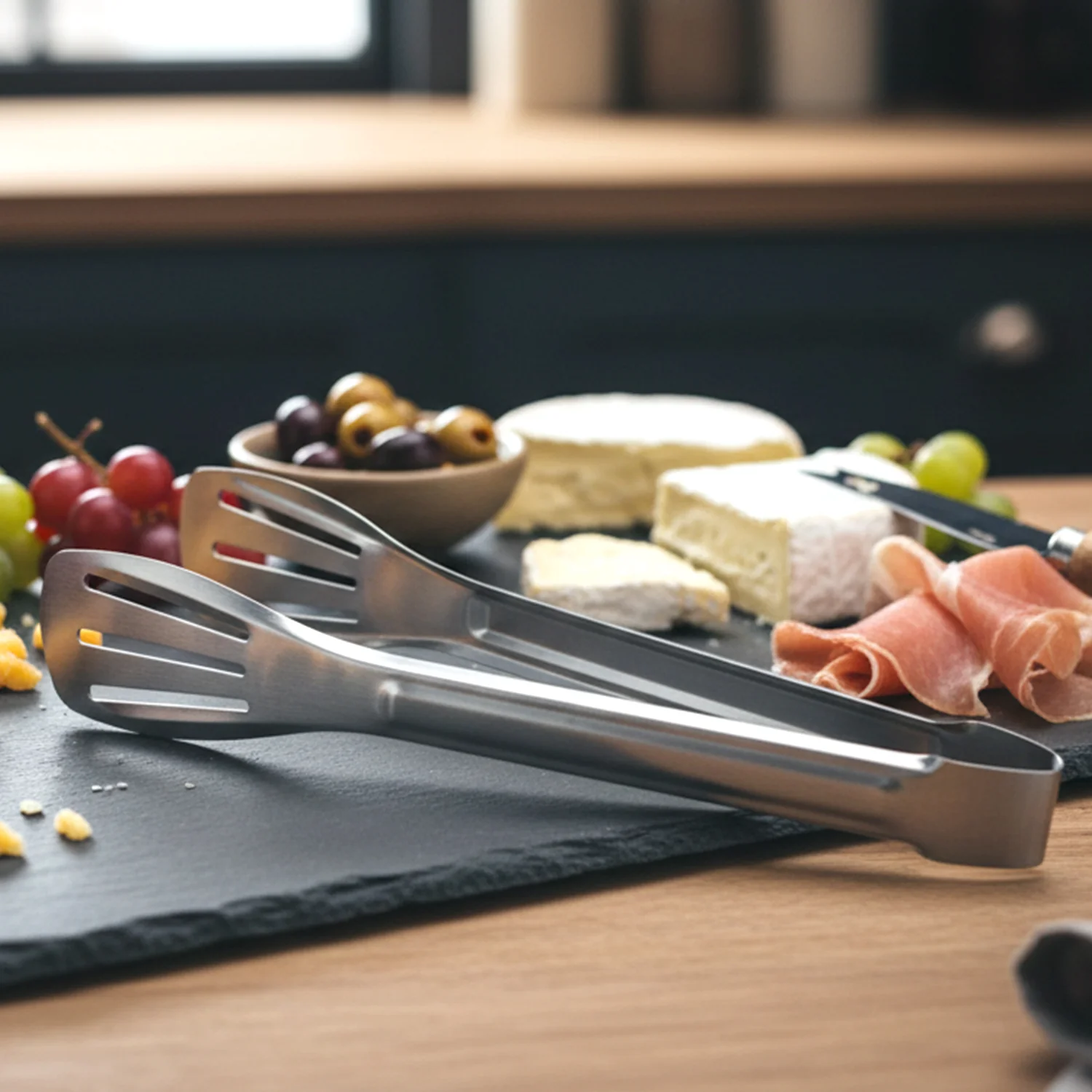 Stainless Steel Kitchen Serving Tongs (1 Pc) - Image 4