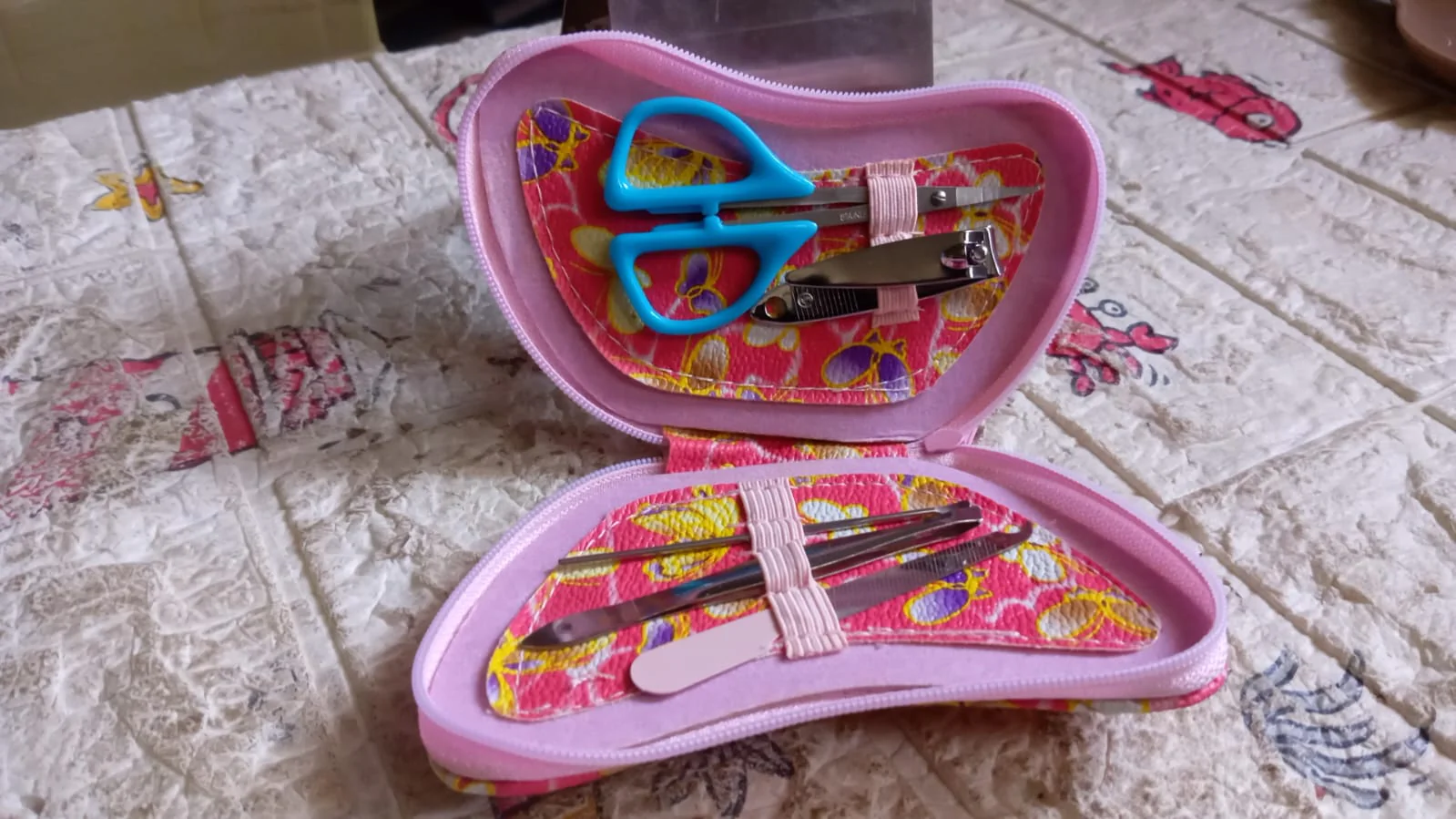 5 IN 1 Stainless Steel Professional Manicure Set - Image 6