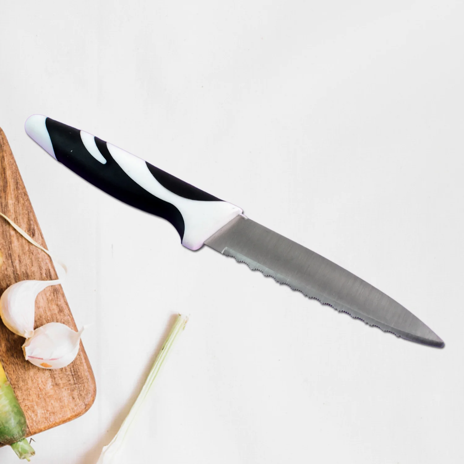 Ritu Stainless Steel Serrated Blade Zebra Kitchen Knife (1 Pc) - Image 4