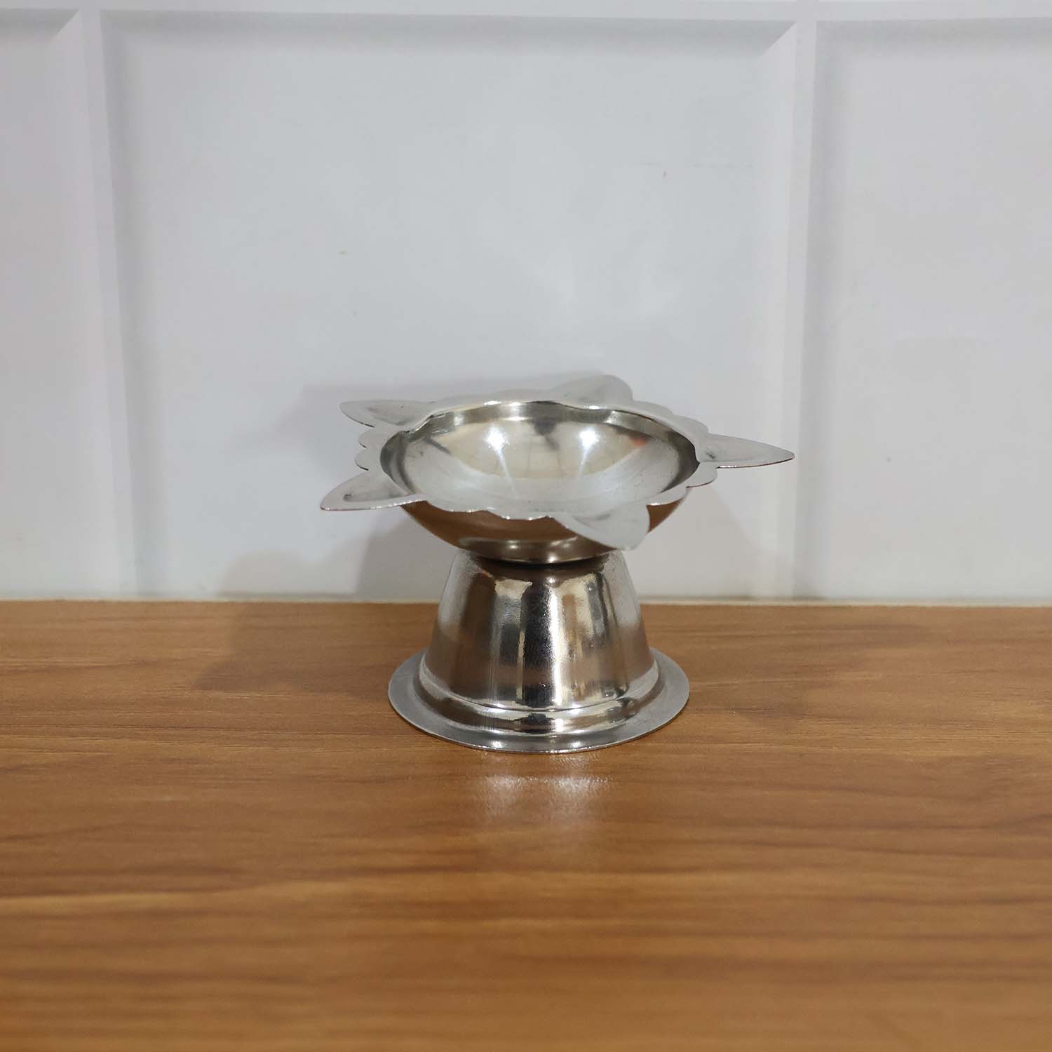 Stainless Steel Sunflower Design Diya Stand (Big Size) (1 Pc) - Image 8
