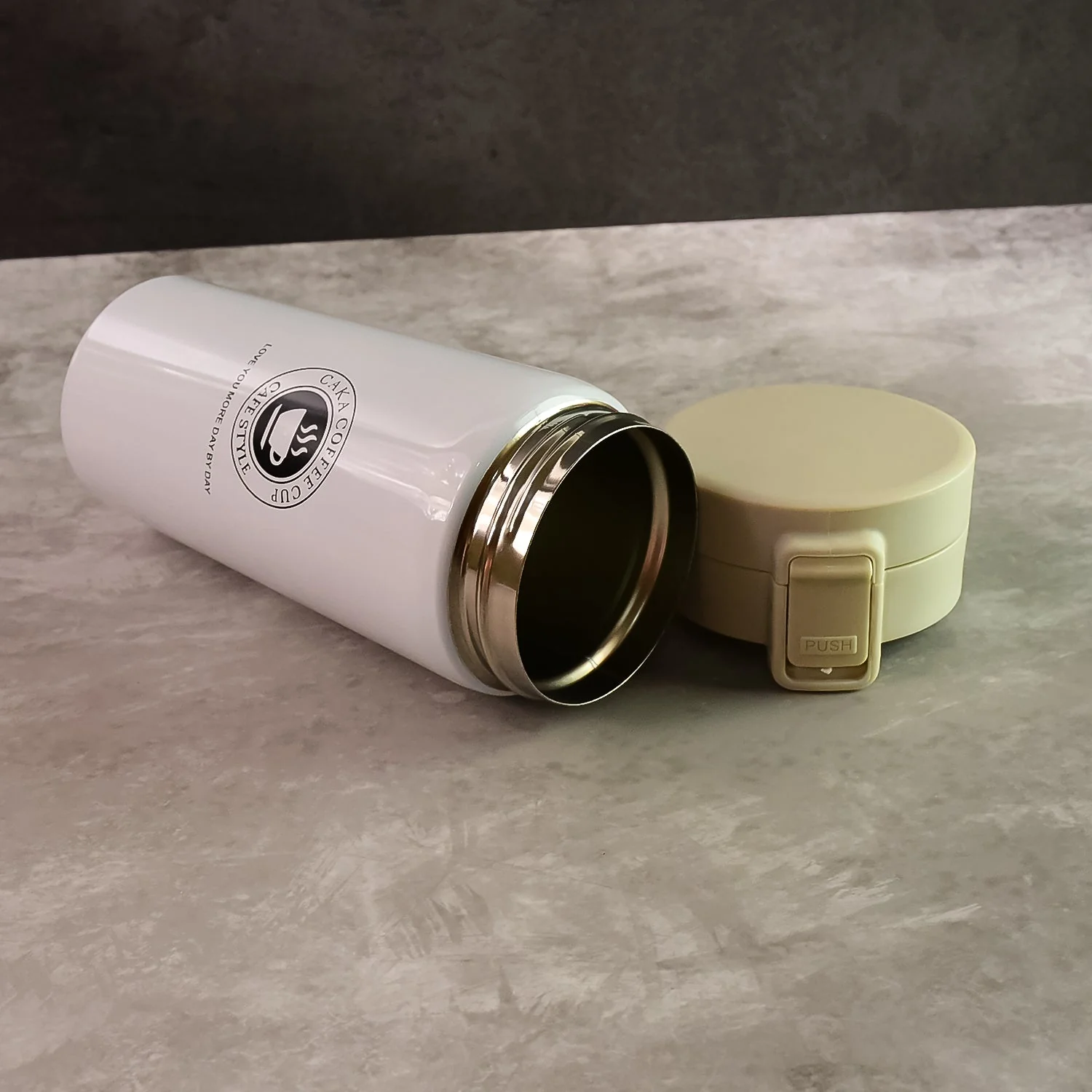 Stainless Steel Vacuum Insulated Coffee Flask with Flip Lock Lid (400ML / 1 Pc) - Image 4