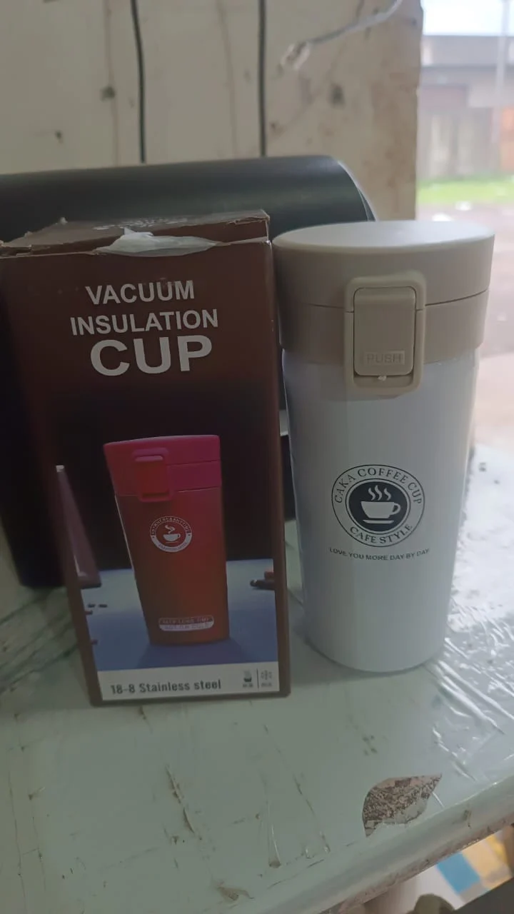 Stainless Steel Vacuum Insulated Coffee Flask with Flip Lock Lid (400ML / 1 Pc) - Image 7