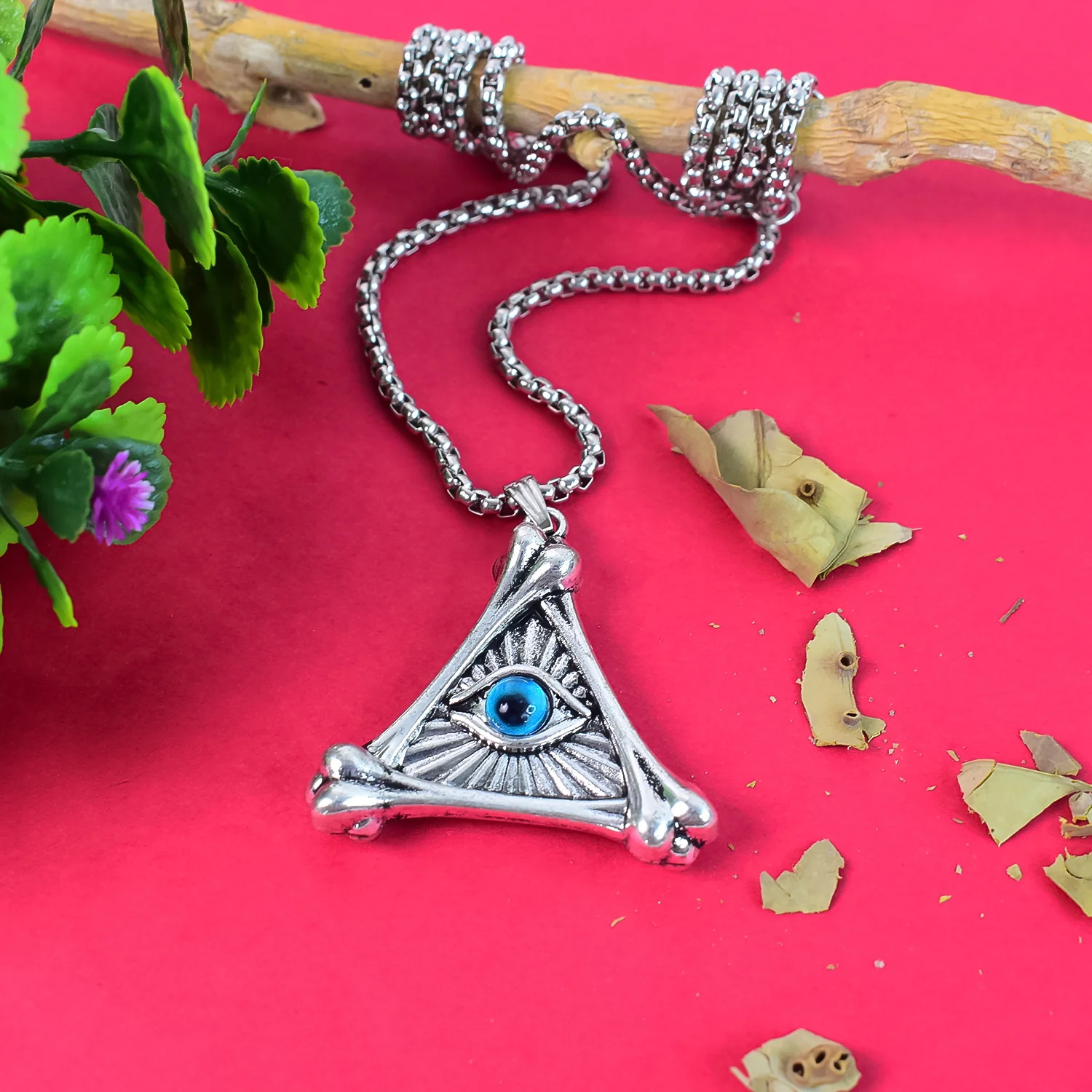 Silver Plated Vintage Evil Eye Protection Triangle Pendant With Necklace (1 PC) - Image 3