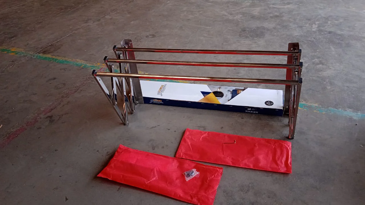 Stainless Steel Wall-Mounted Folding Clothes Drying Rack - Image 7