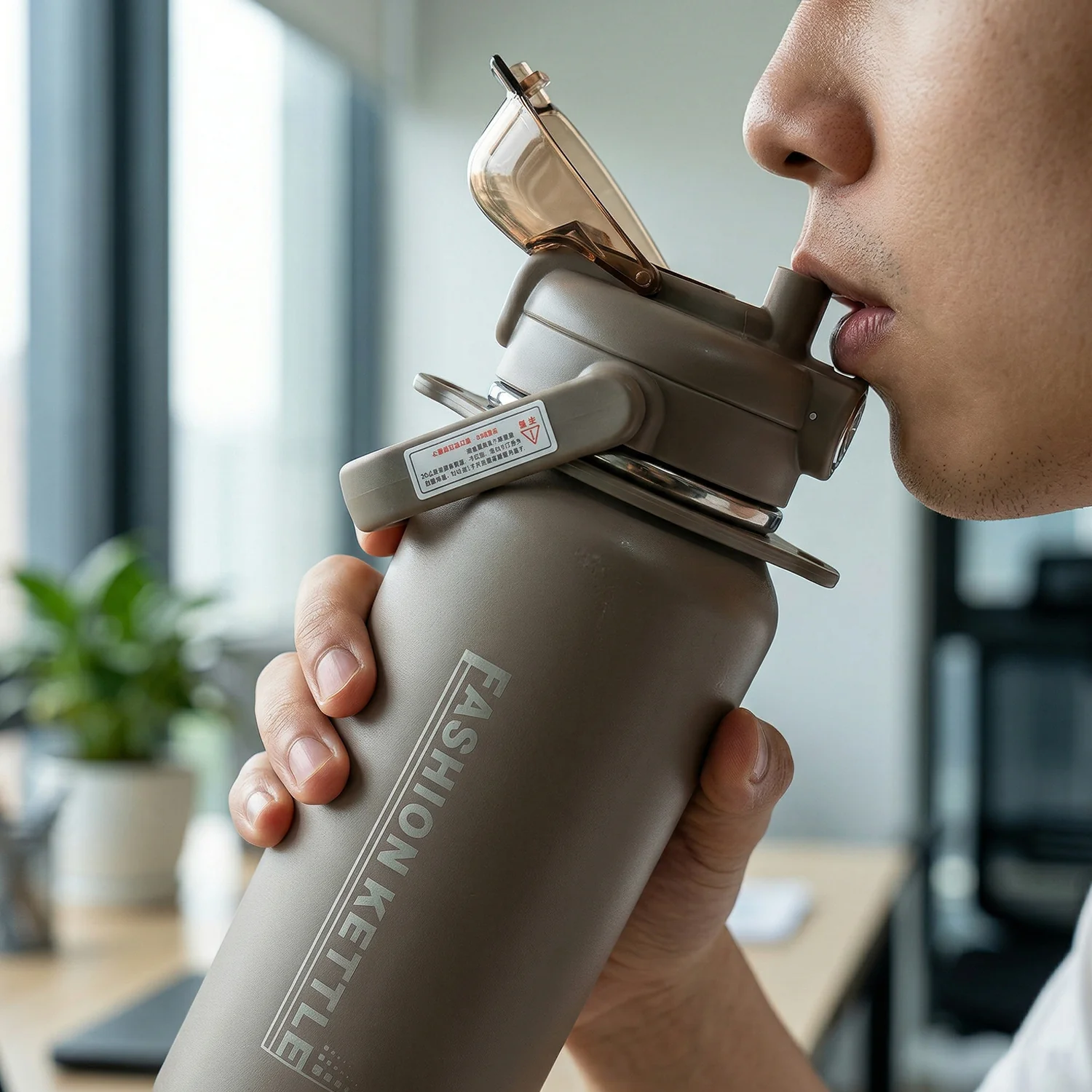 Stainless Steel Water Vacuum Insulated Bottle With Straw (1500ML, Mix Color) - Image 4