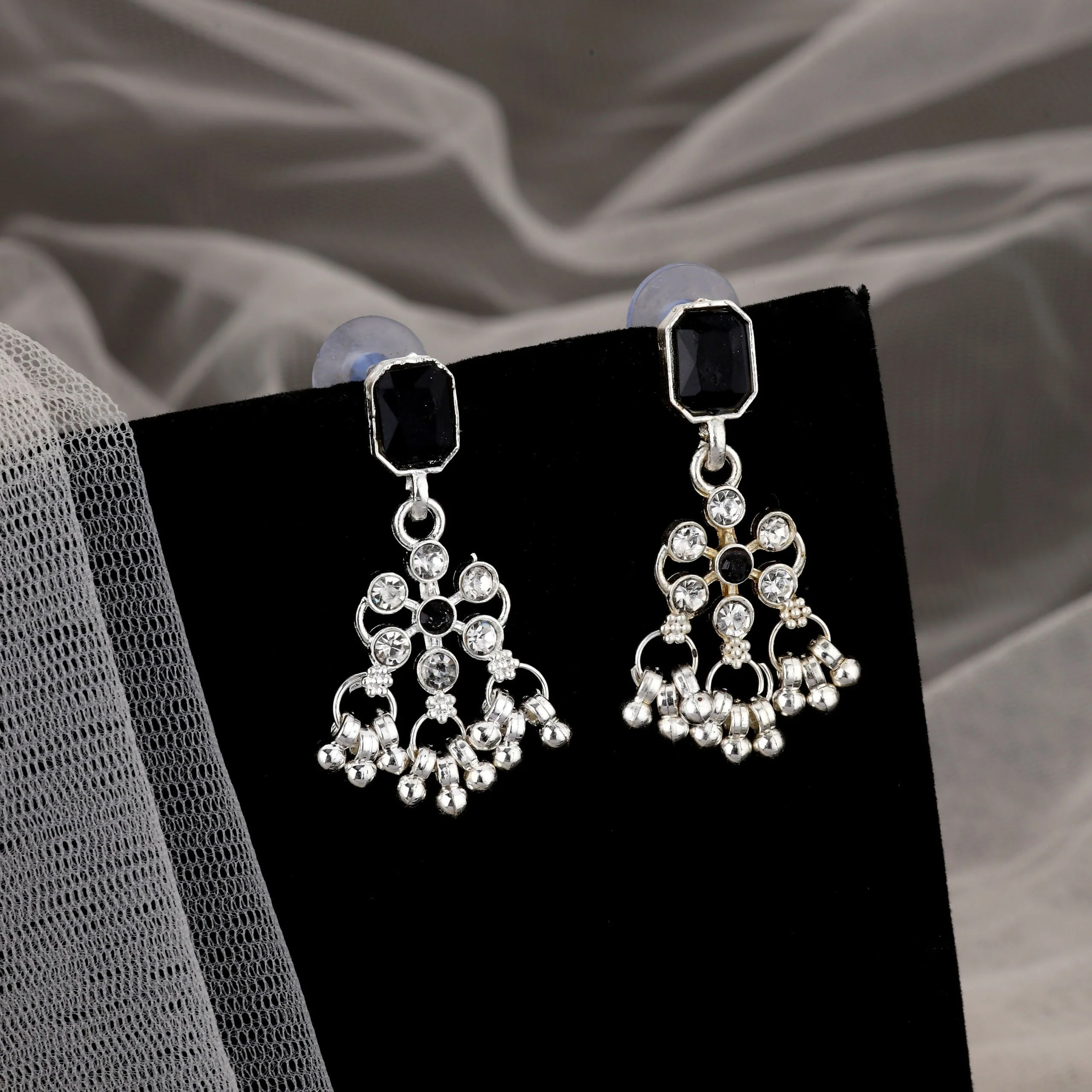 Striking Oxidized Silver-Toned Choker Set with Black Stones - Image 2