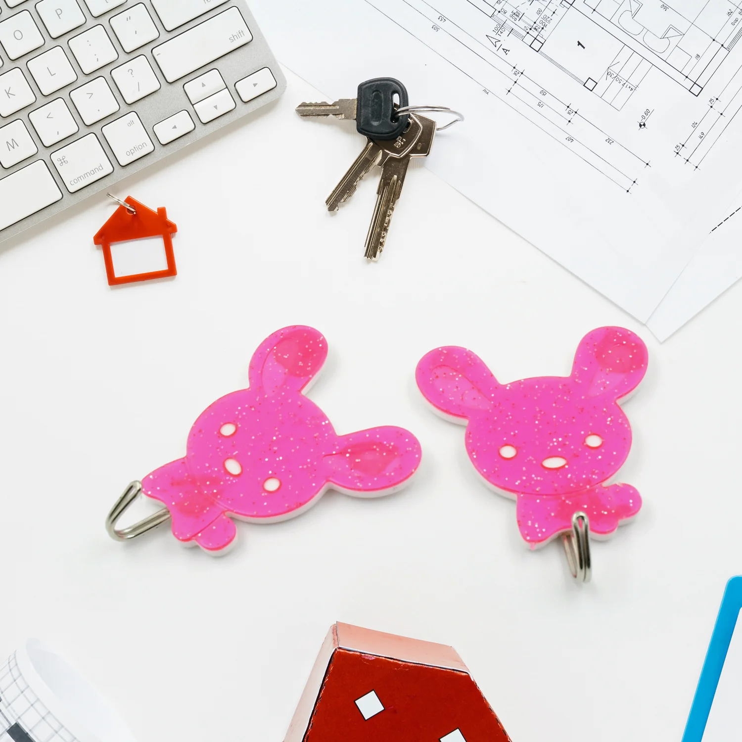 Strong Self-Adhesive Hooks (2 Pc): Heavy Duty, Waterproof, All-Purpose - Image 4