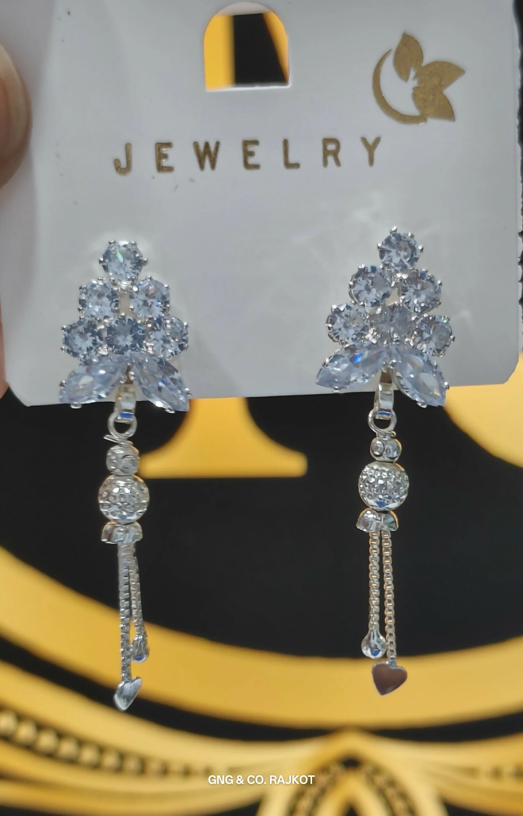 Studs Jhumka Earings - Image 4