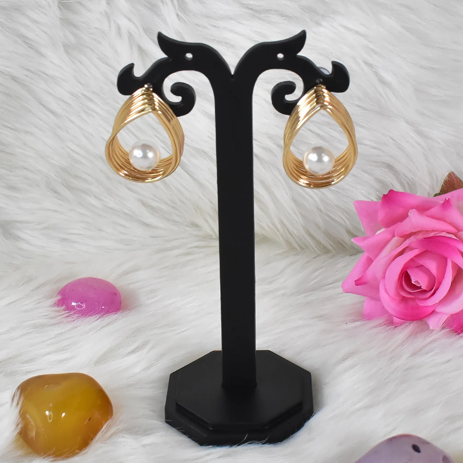 Stunning Earring Set for Stylish Looks - Image 3