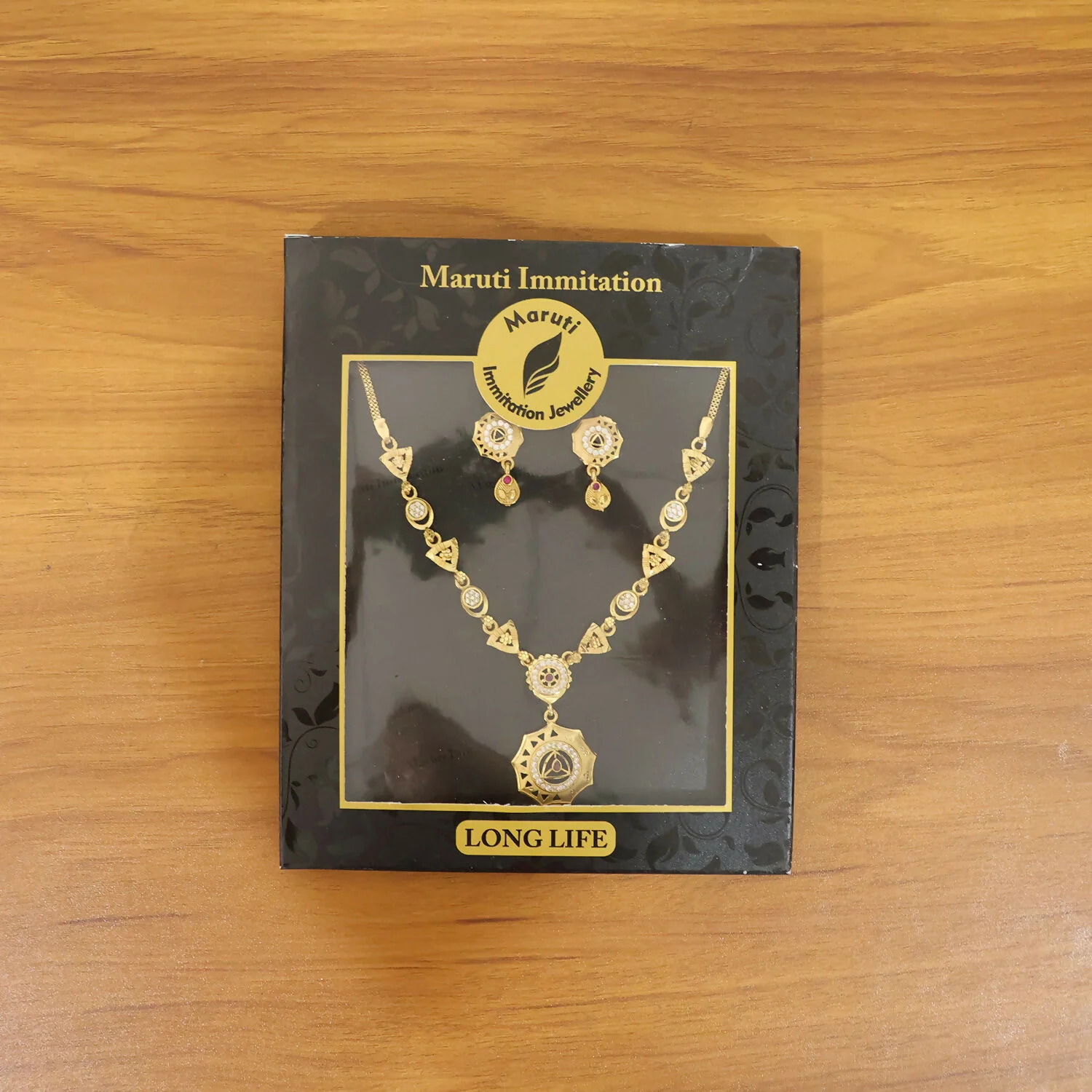 Stunning Necklace Set for Every Occasion with Beautiful Statement Design - Image 6
