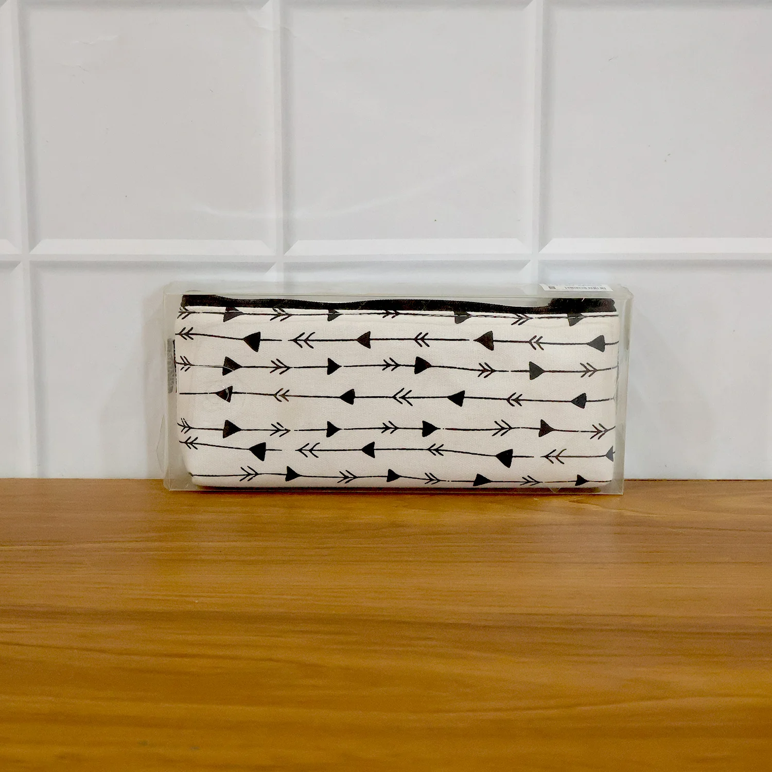 Stylish Canvas Pencil Pouch (1 Pc) - Image 8