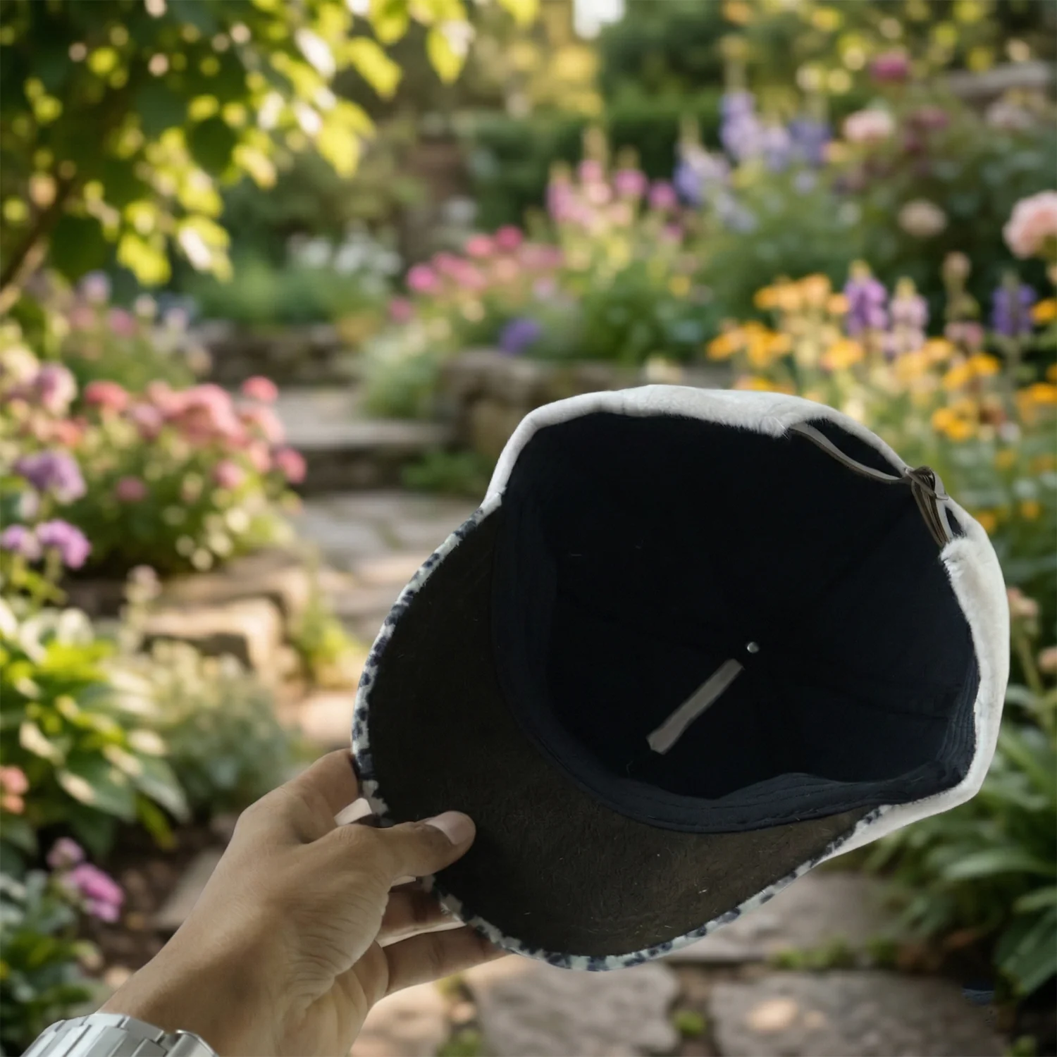 Stylish Cat Ear Designer Cap for Women & Girls (1 Pc) - Image 7