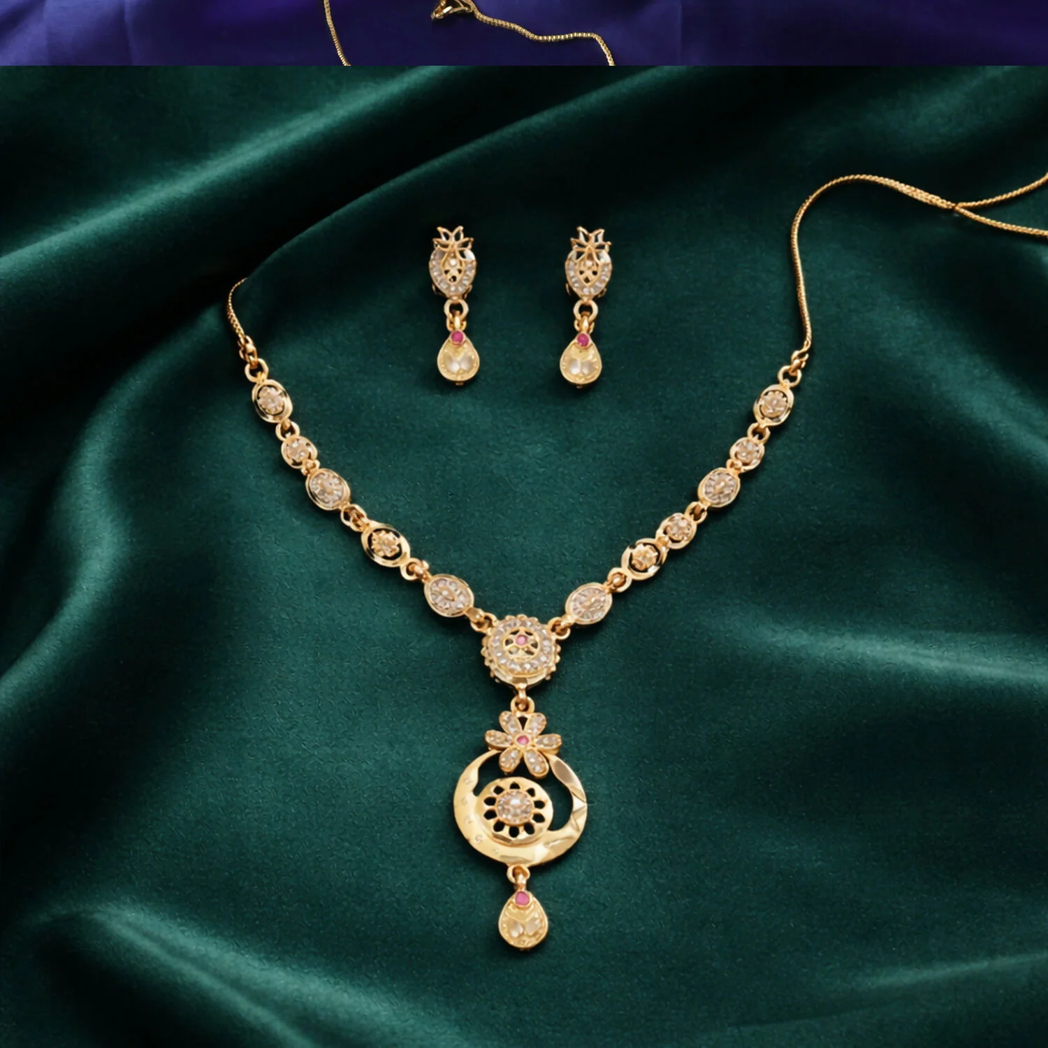 Stylish Gold-Tone Circular Pendant Necklace Set with Floral Accent & Matching Earrings - Image 2