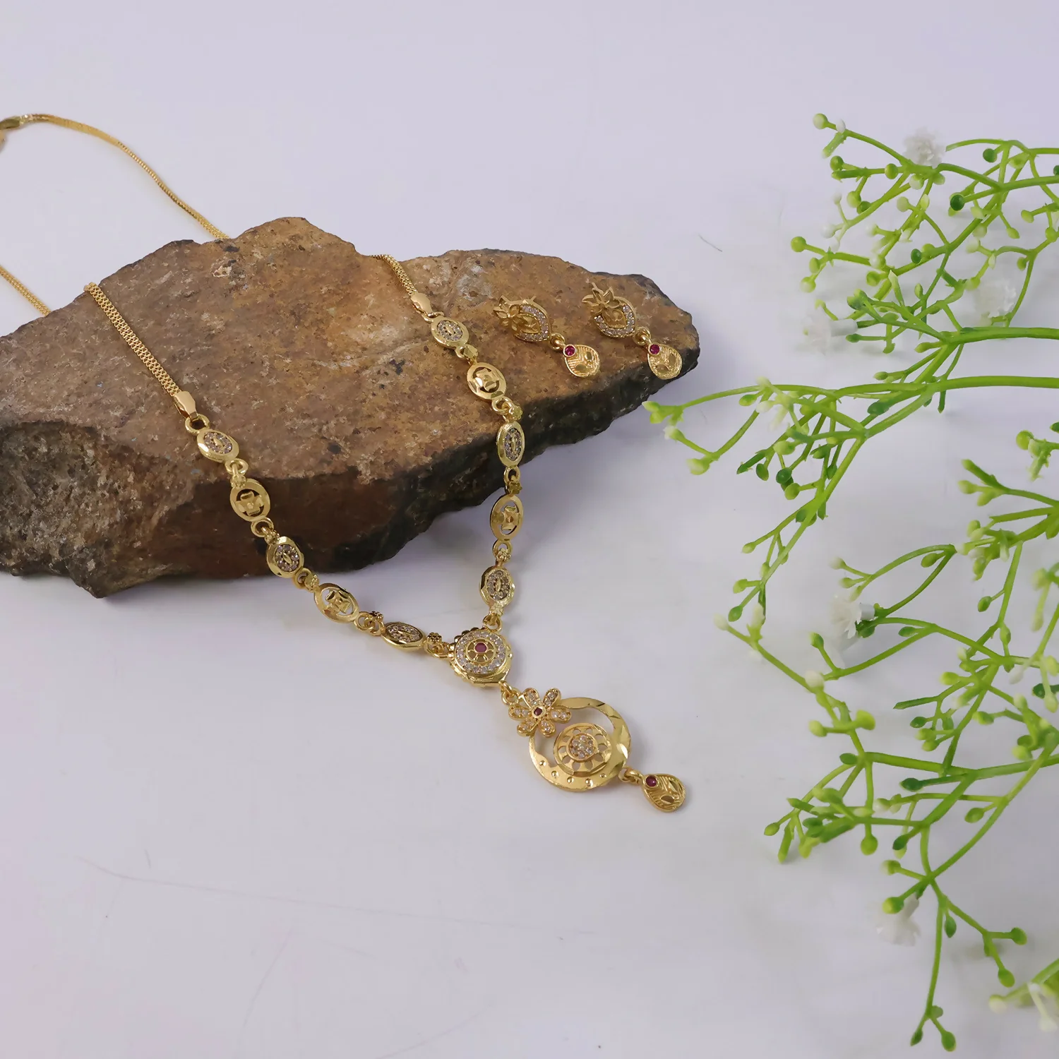 Stylish Gold-Tone Circular Pendant Necklace Set with Floral Accent & Matching Earrings - Image 5