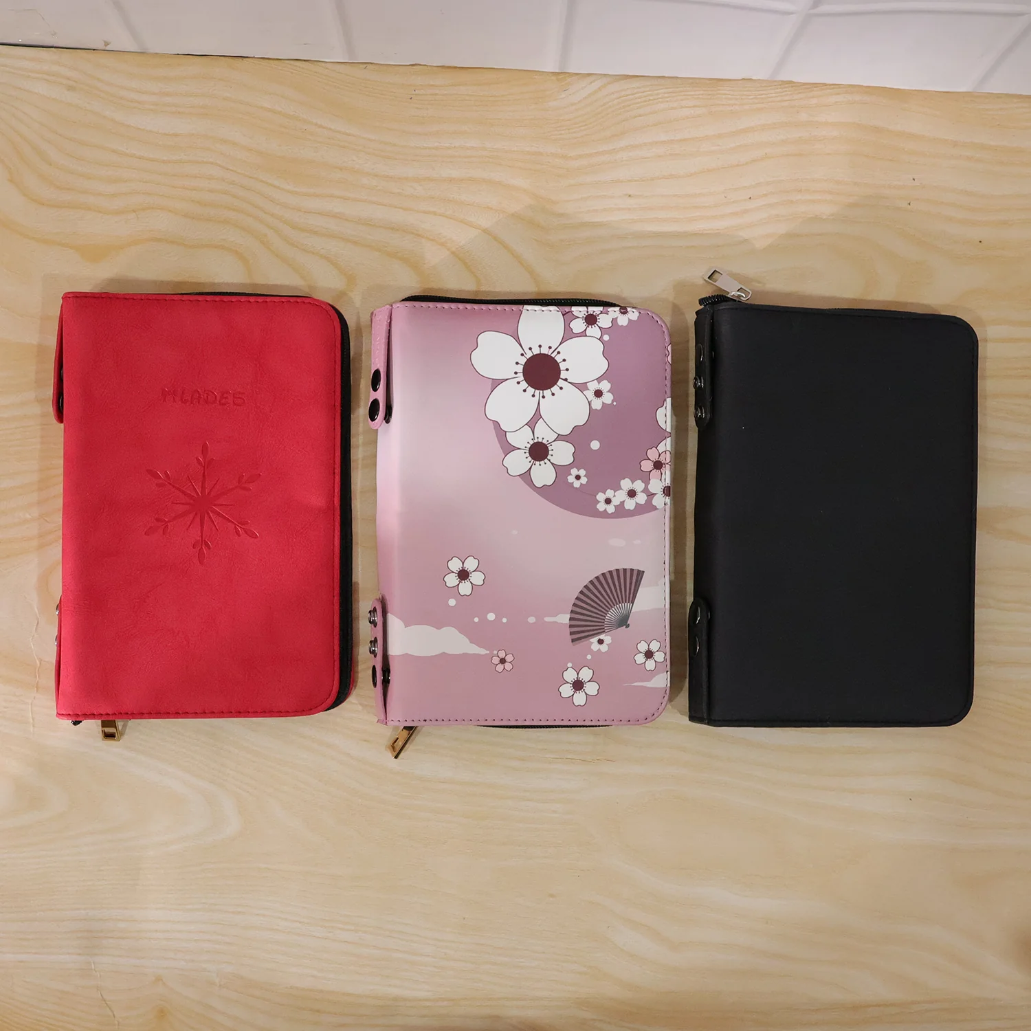 Stylish Makeup Organizer Bag 1 Pc – Premium Zippered Cosmetic Pouch - Image 9
