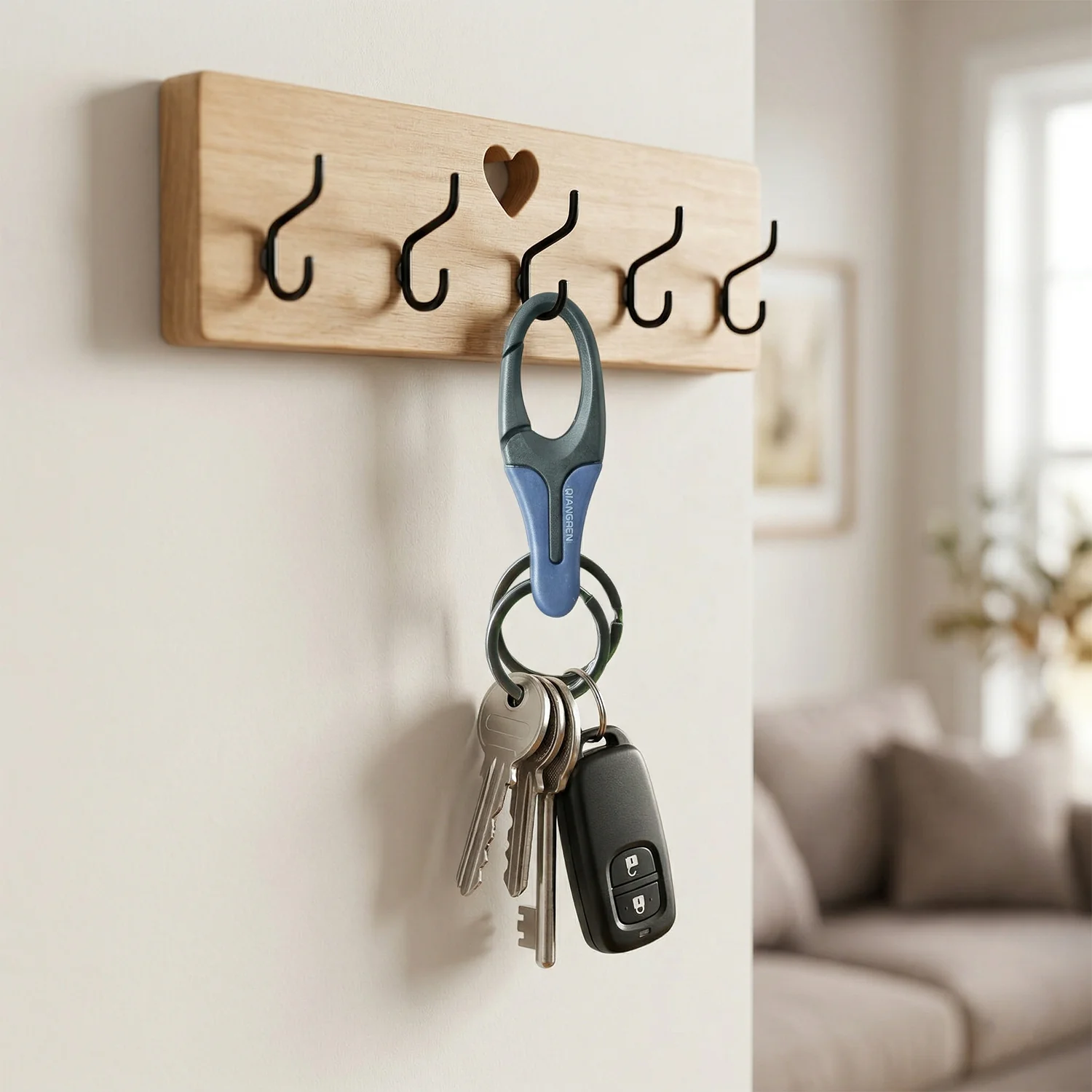 Stylish Metal Key Holder Keychain with Secure Lock Clip 1 Pc - Image 4