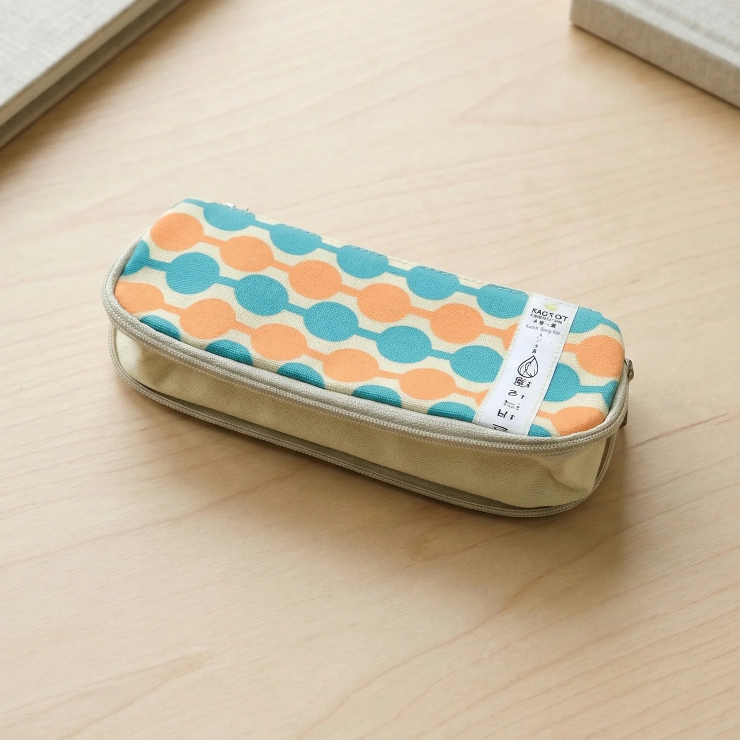 Stylish Multi-Color Geometric Printed Pencil Pouch (1 Pc) - Image 7