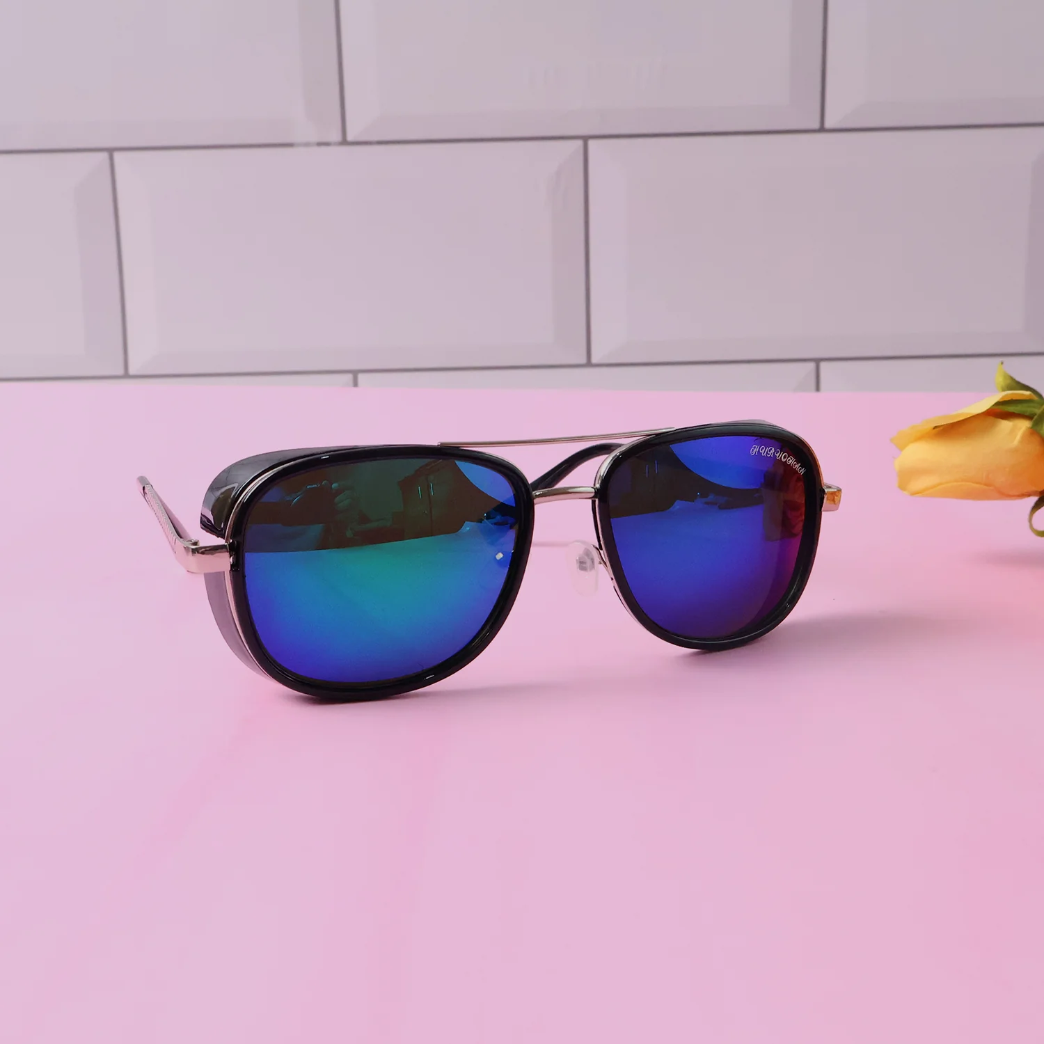 Stylish Polarized Aviator Sunglasses (1 Pc) - Image 3
