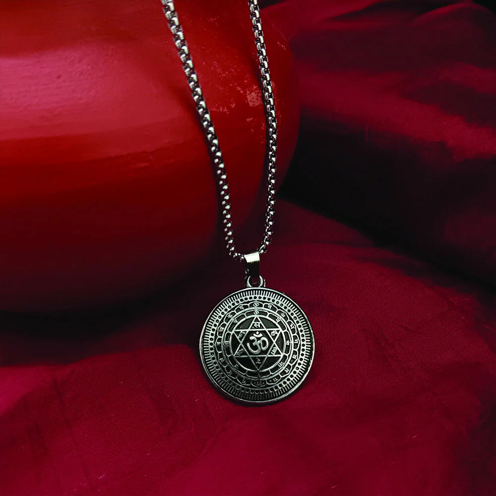Sudarshan chakra Yantram Chain Pendant - Image 3
