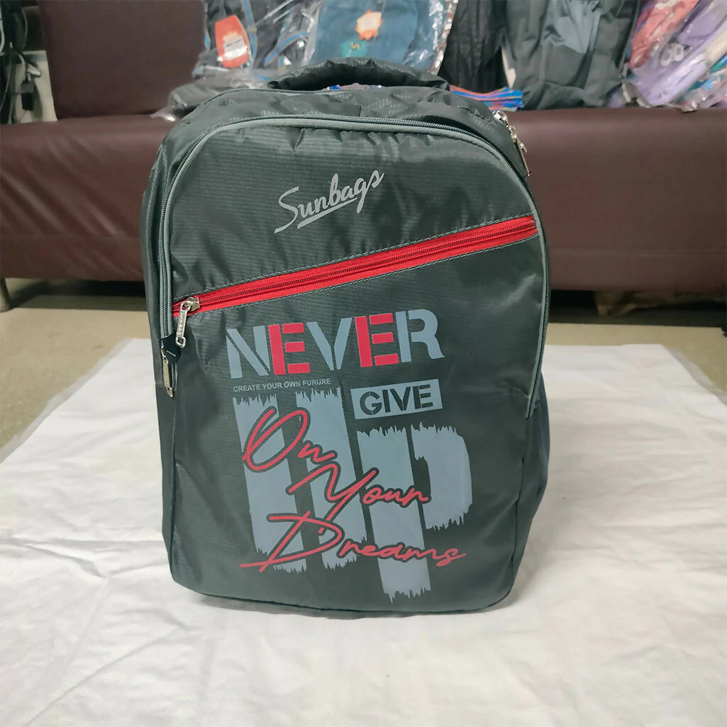 Stylish 15.6 Inch Laptop Backpack for Men & Women Lightweight Multicolor Design - Image 6