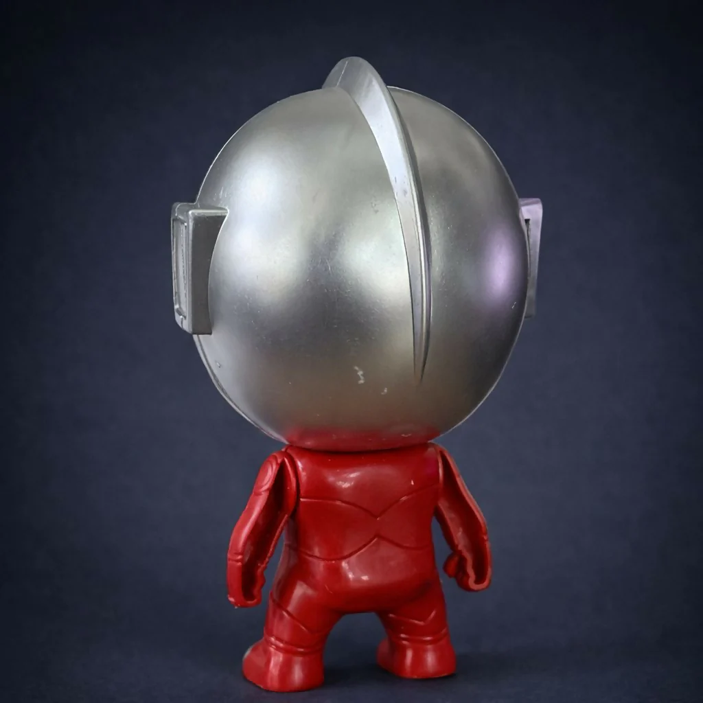 Superhero Capsule Toy with Hidden Action Figure Surprise Ball - Image 4