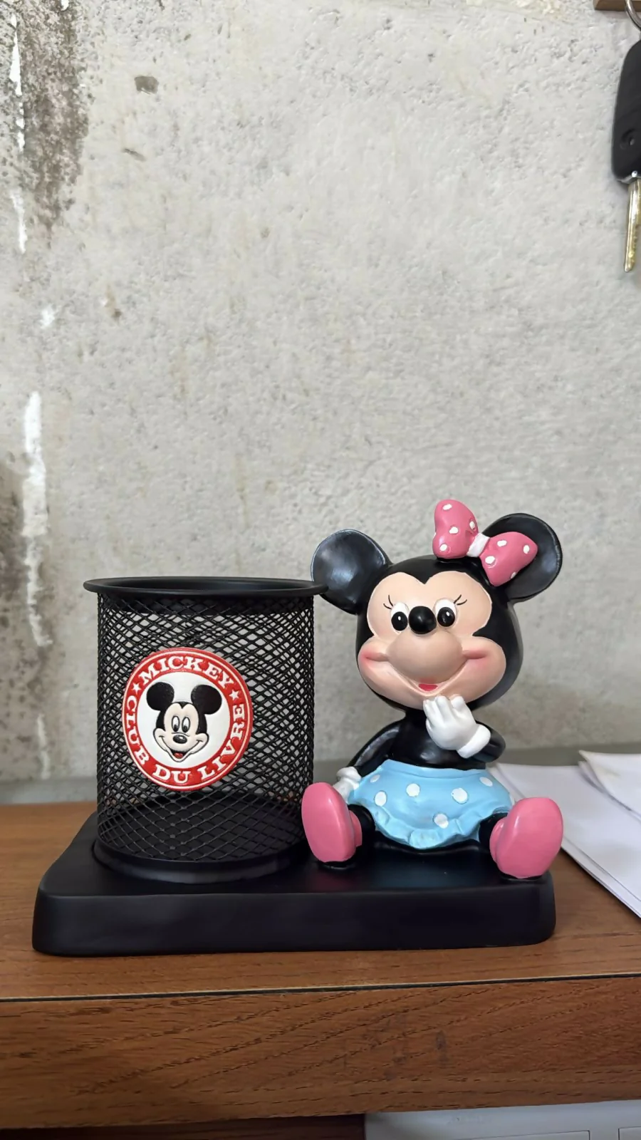Superhero Style Pen Holder with Cartoon Figure Desk Organizer (Design may vary) - Image 7