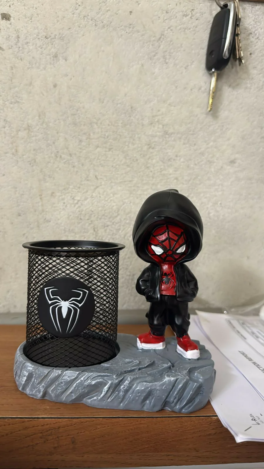 Superhero Style Pen Holder with Cartoon Figure Desk Organizer (Design may vary) - Image 9