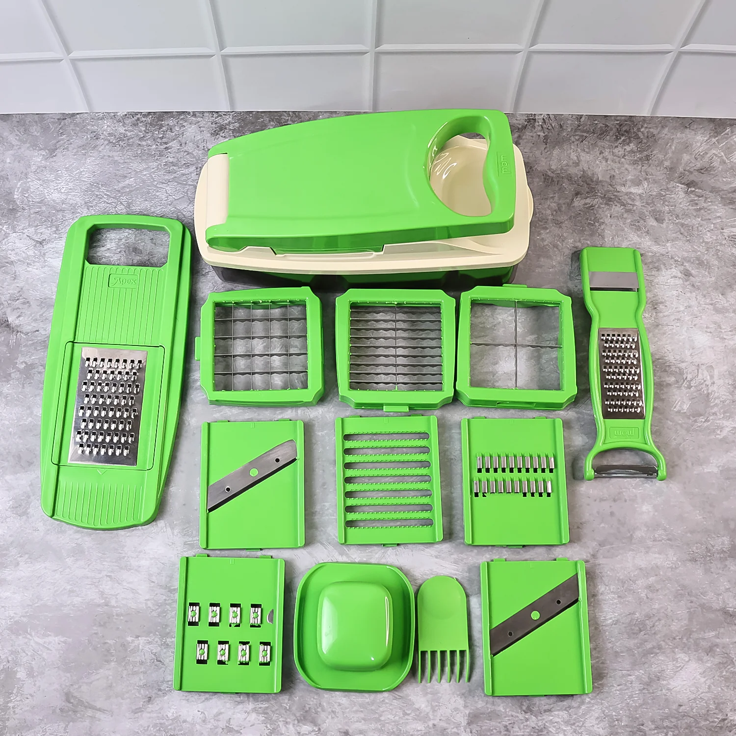 Supermom 14-in-1 Nicer Dicer – Multipurpose Vegetable & Fruit Chopper - Image 5