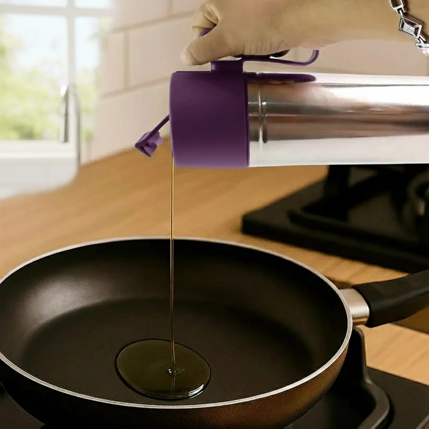 Supermom 750ml Approx. Stainless Steel Oil Pourer (1 Pc) - Image 3