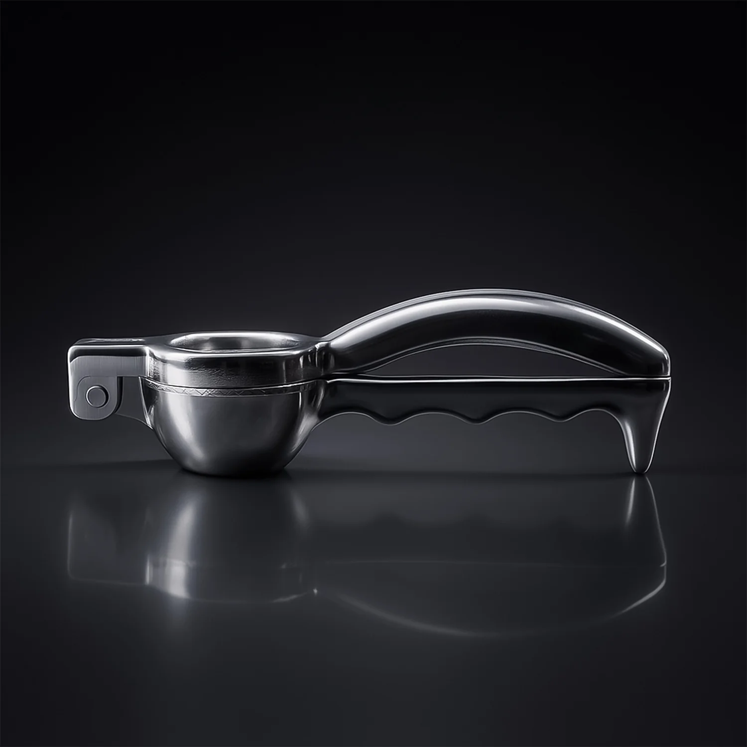 Supermom Aluminum Lemon Squeezer (1 Pc) - Image 3
