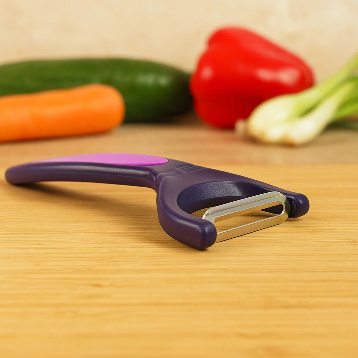 Supermom Dual Tone Peeler with Ultra Sharp Stainless Steel Blade (1 Pc) - Image 3