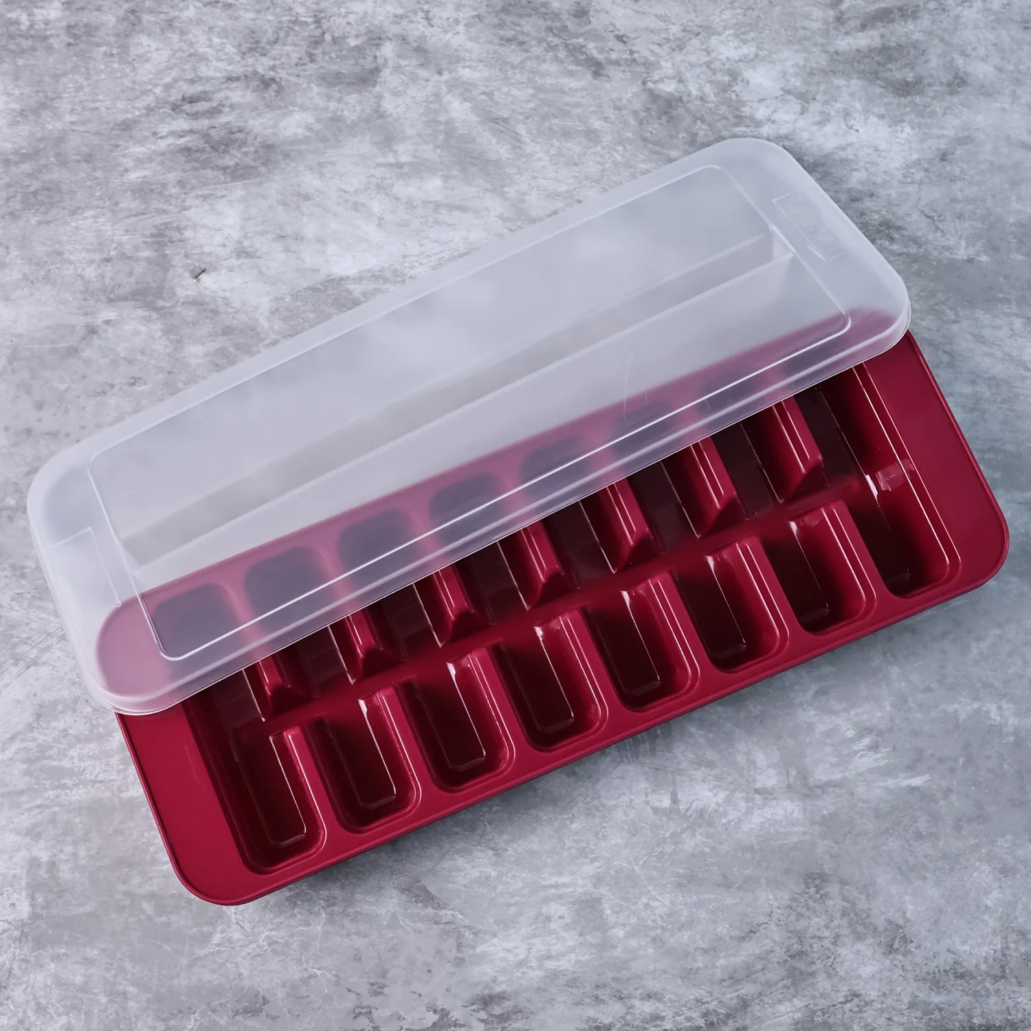 Supermom Frizzy Ice Tray with 2-in-1 Compartment for Ice Cubes and Storage Box (1 Pc) - Image 14