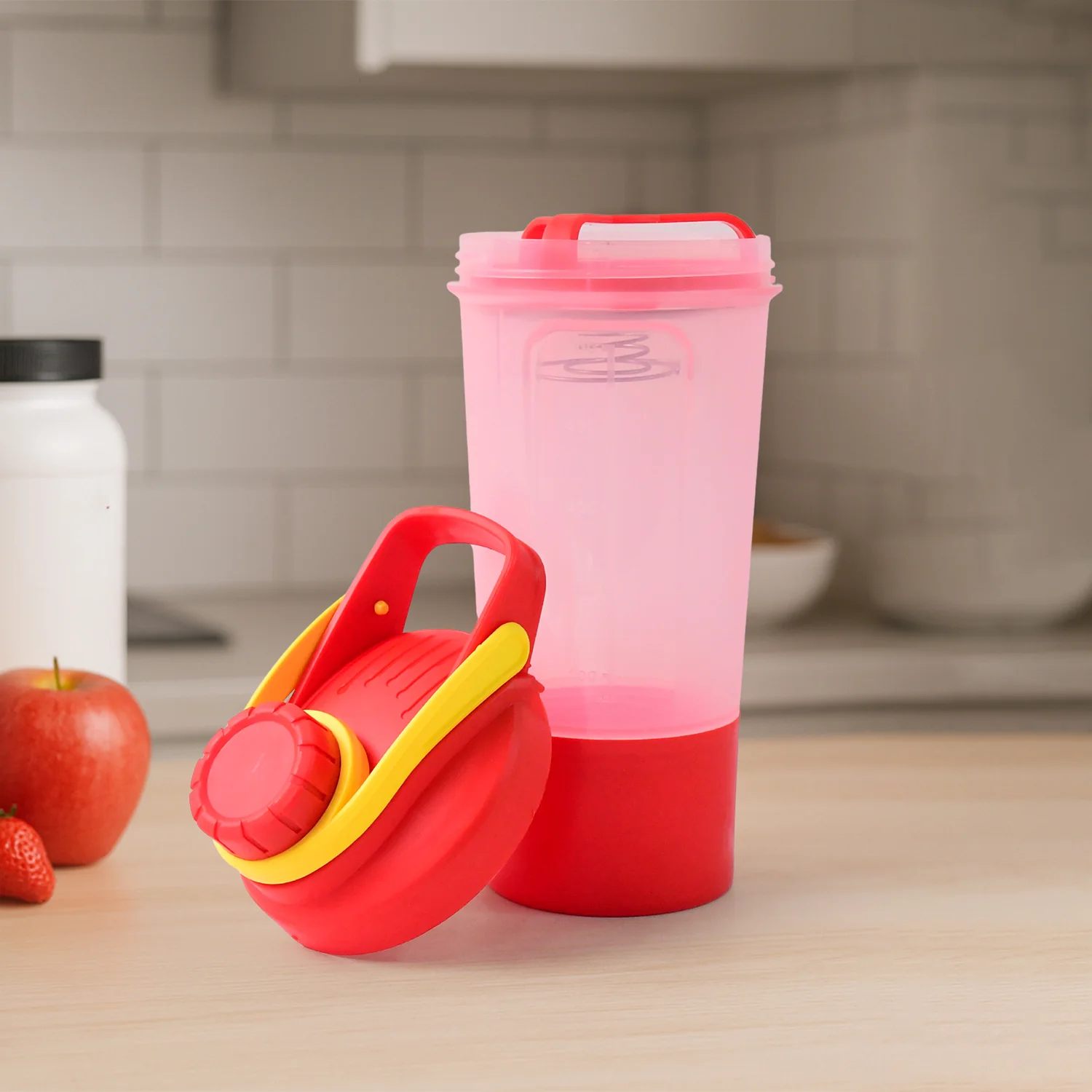 Supermom Plastic Premium Booster Gym Shaker Bottle with Mixing Ball (550ml / 1 Pc) - Image 6