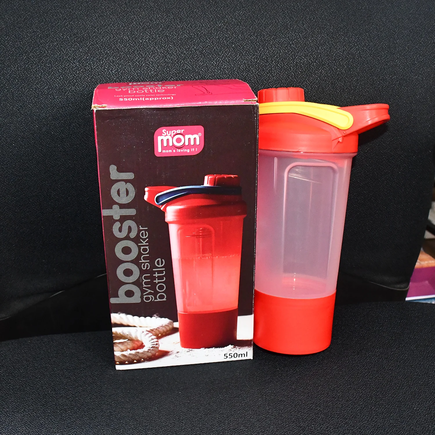 Supermom Plastic Premium Booster Gym Shaker Bottle with Mixing Ball (550ml / 1 Pc) - Image 8