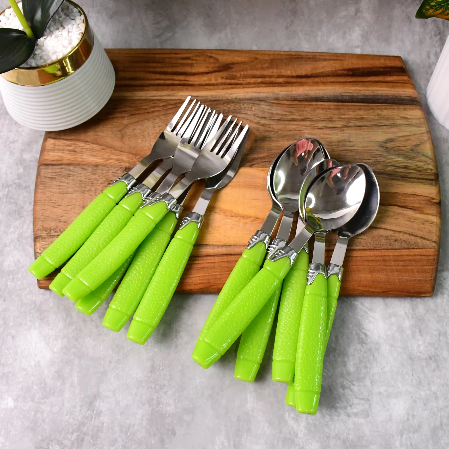 Supermom Premium Fancy Cutlery Set with Holder (24 Pc / Set) - Image 6