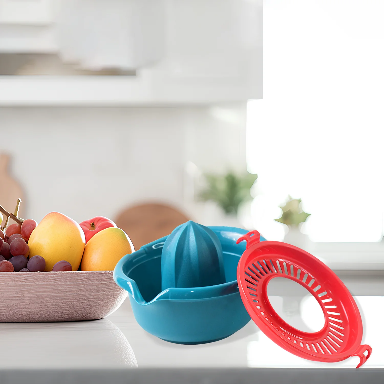 Supermom Plastic Premium Manual Hand Press Citrus Juicer (1 Pc) - Image 4