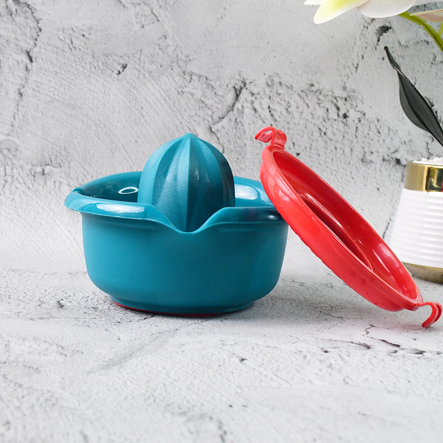 Supermom Plastic Premium Manual Hand Press Citrus Juicer (1 Pc) - Image 6