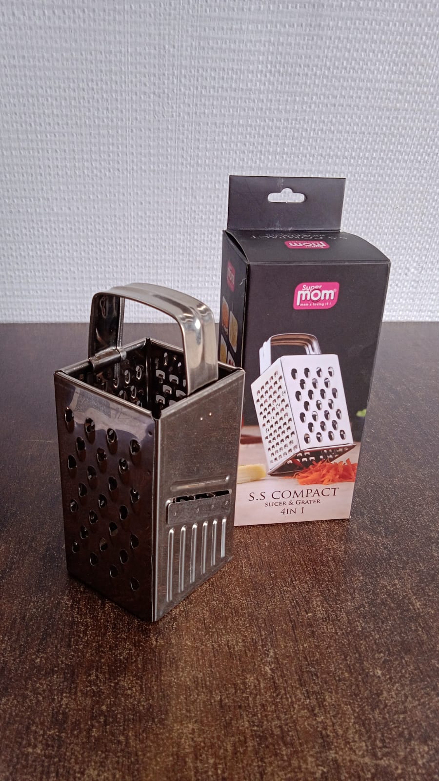 Supermom Premium 4-in-1 Stainless Steel Compact Grater and Slicer - Image 8
