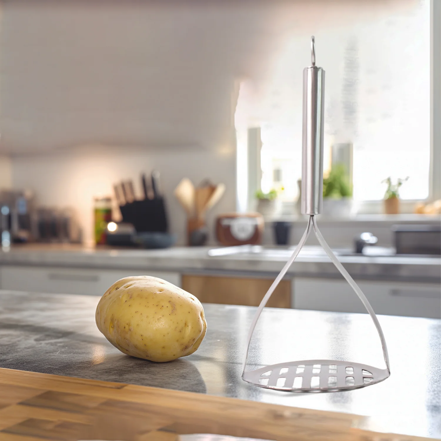 Supermom Stainless Steel Potato Masher with Stylish Handle (1 Pc) - Image 6