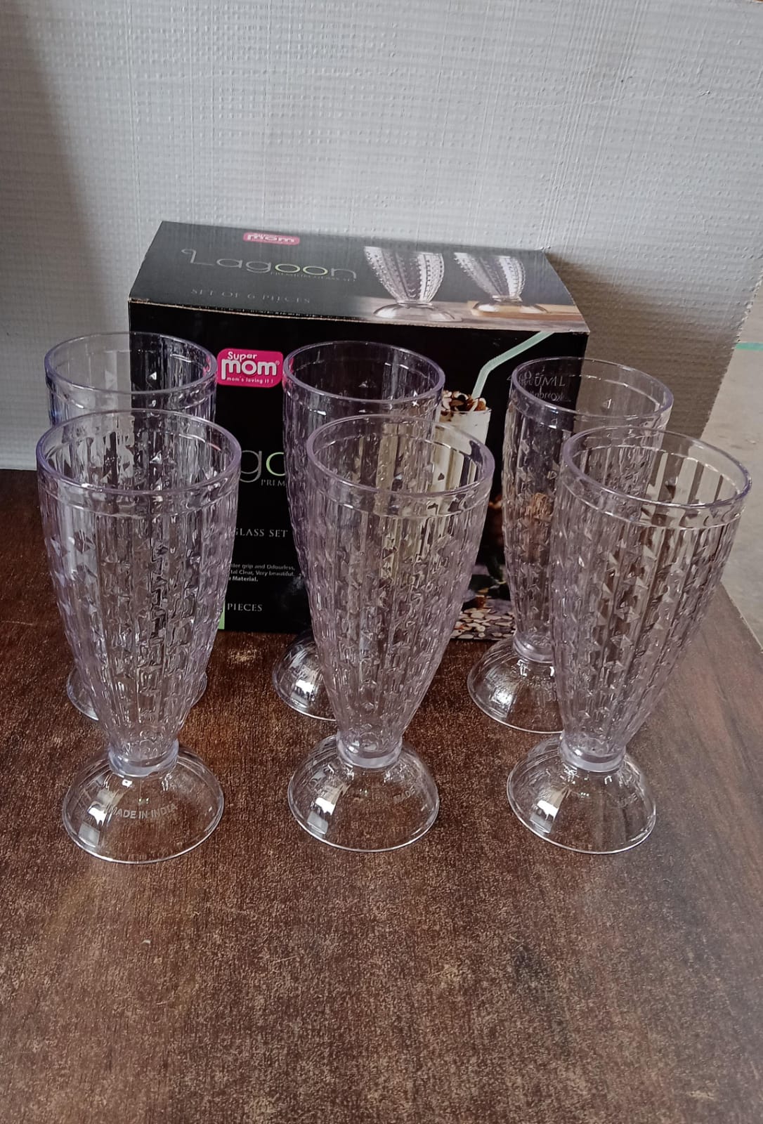 Supermom Transparent Plastic Milkshake Glass Set (400ML / 6 Pc) - Image 8