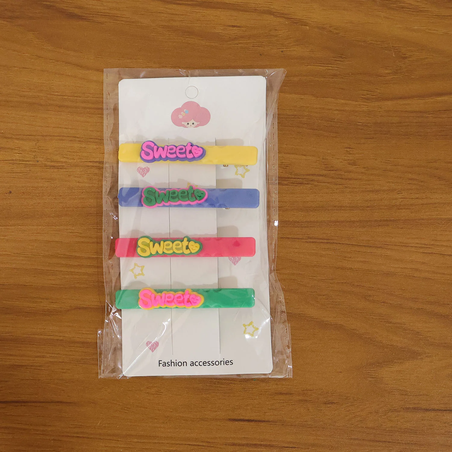 Sweet Text Decorative Hair Clip Set (4 Pc) - Image 8