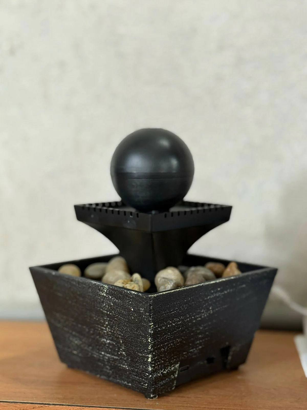 Tabletop Water Fountain with Pebbles Decorative Indoor Showpiece - Image 6