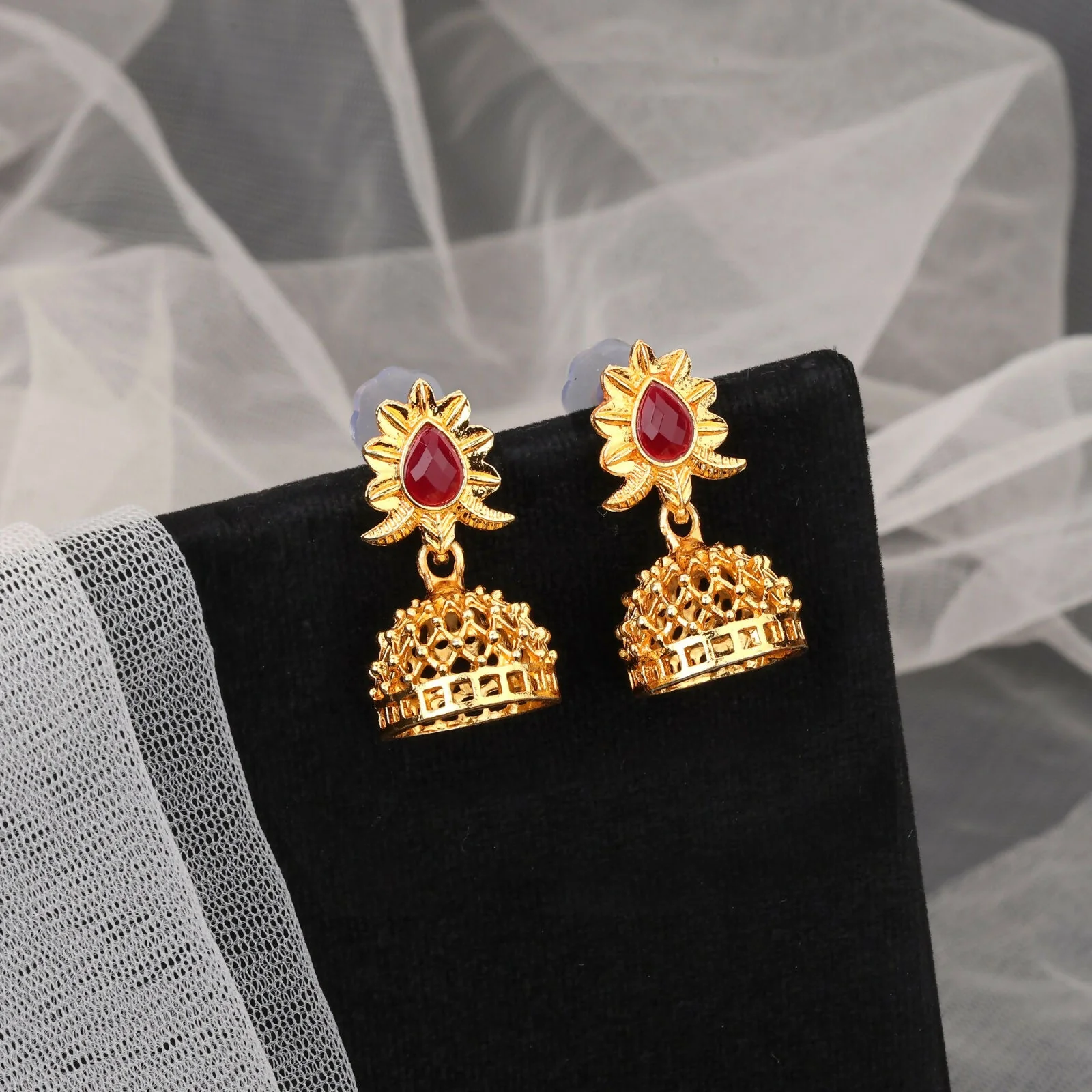 Temple Jewellery Lakshmi Coin Choker with Jhumka Earrings - Image 2