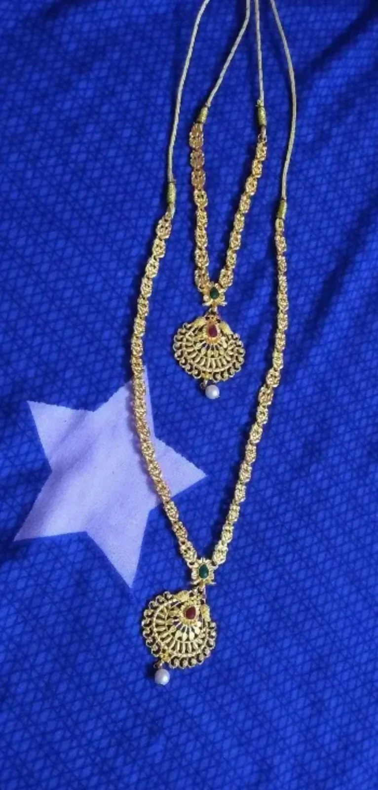 Temple Jewellery Lakshmi Coin Choker with Jhumka Earrings - Image 6