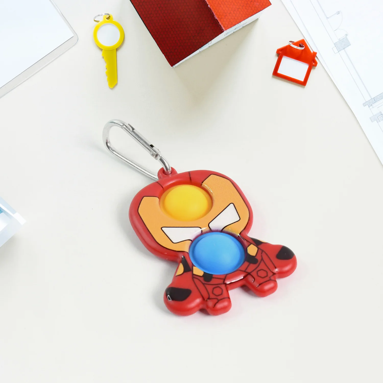 Themed Iron Man Shape Keychain Pop It Toy (1 Pc) - Image 4