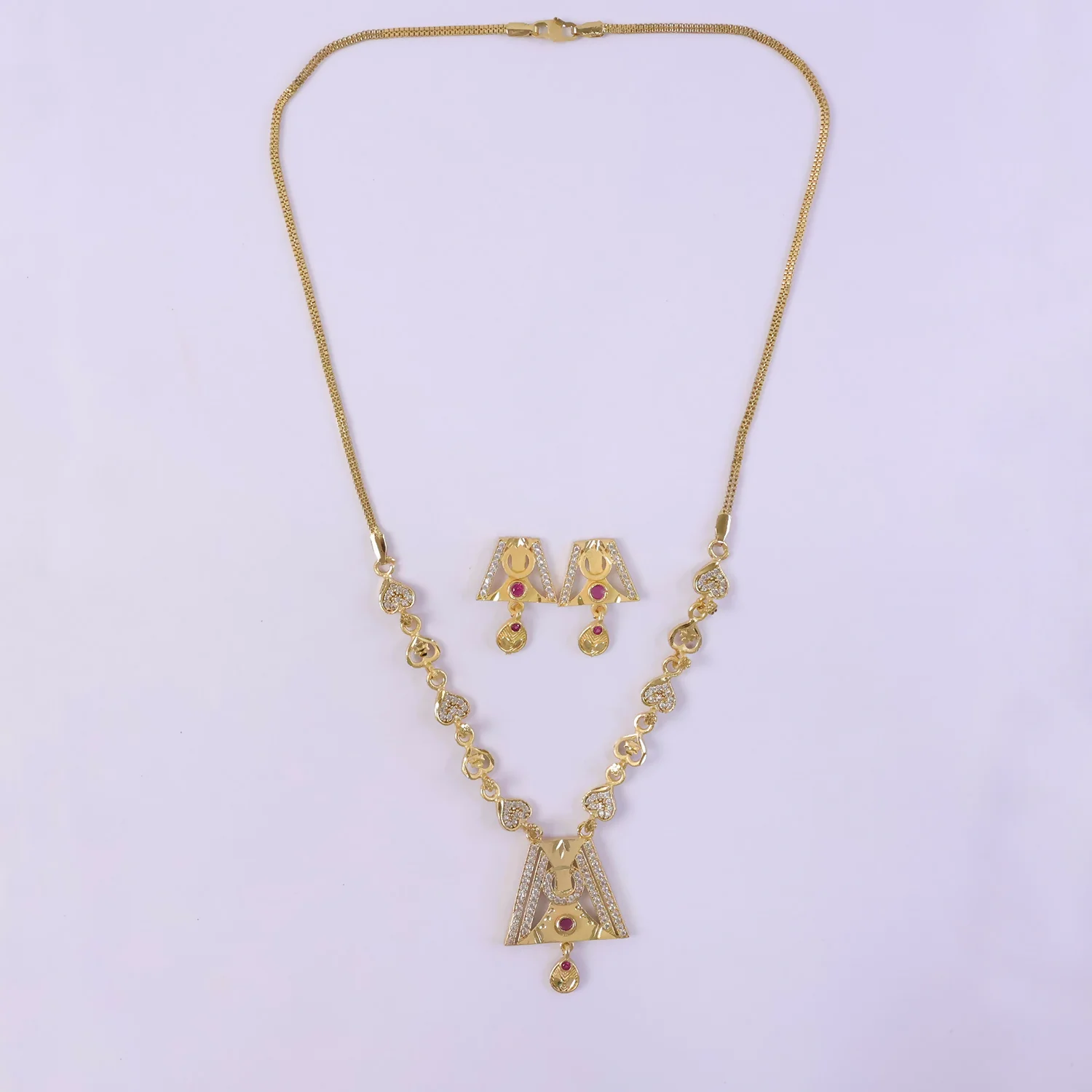 Timeless Beauty Necklace Set with Elegant Classic Design for Women Festive Wear - Image 5